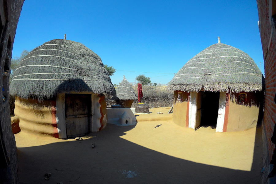 Life In Shuddh Desi Dhanis Of Thar Dessert